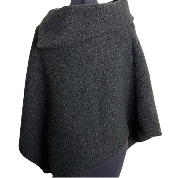SAGA Clothing Poncho One Size Gray Asymmetrical Lagenlook Made in Italy - Picture 2 of 8